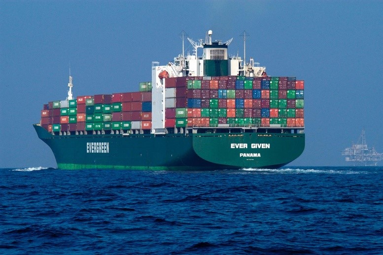 NAVE
                  PORTA CONTAINER FEEDER